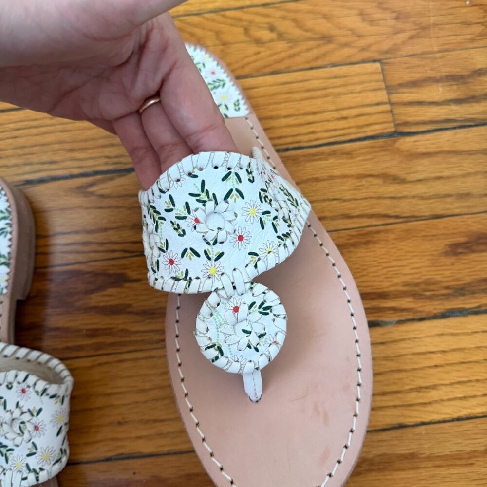 Jack Rogers Leather Jacks Daisy Print | NWT | Size 10 - Picture 2 of 3